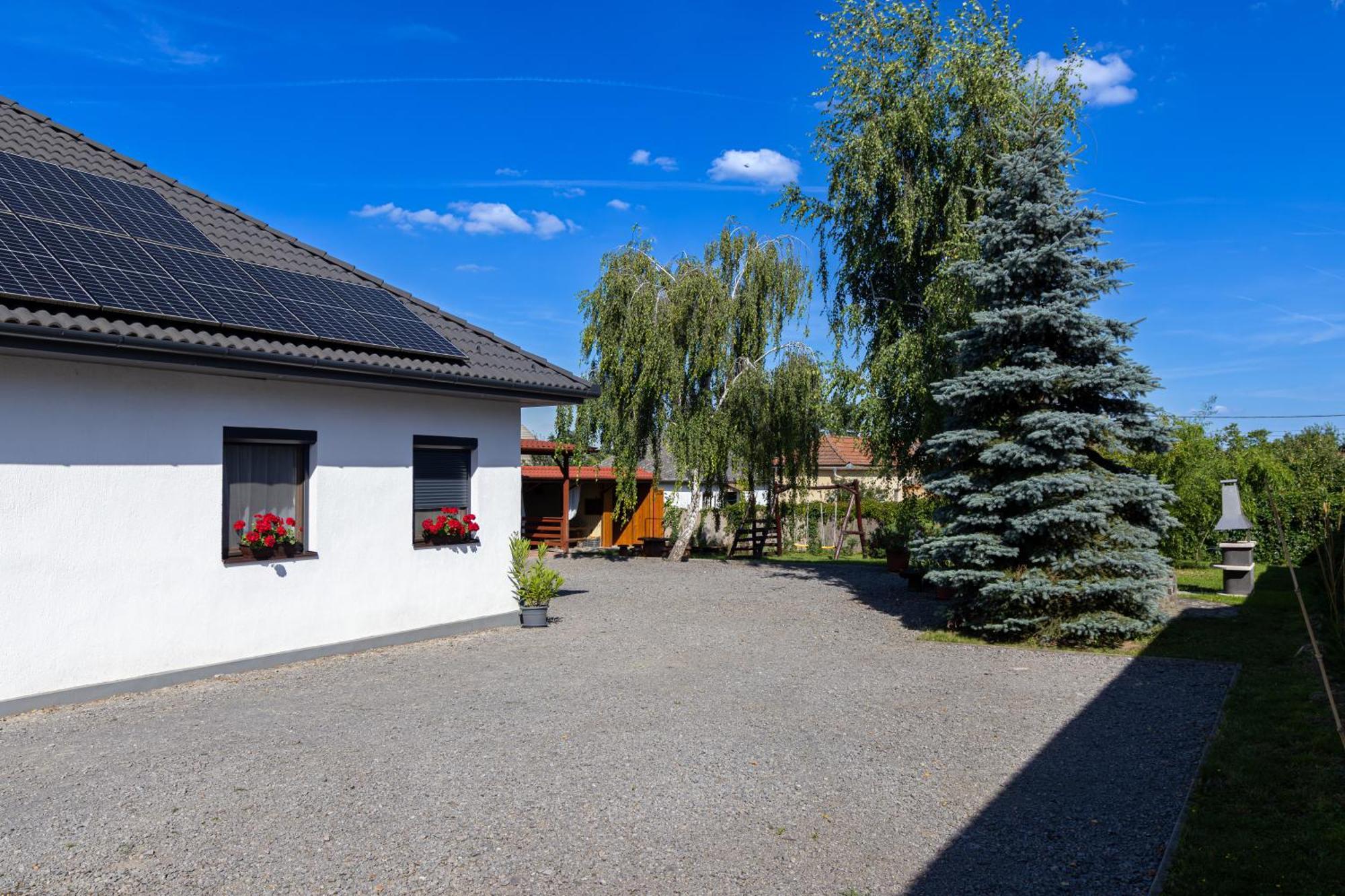 Kincso Vendeghaz Lägenhet Sárospatak Exteriör bild